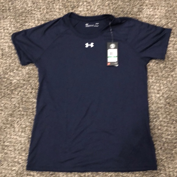 New never worn under armor large heat gear shirt